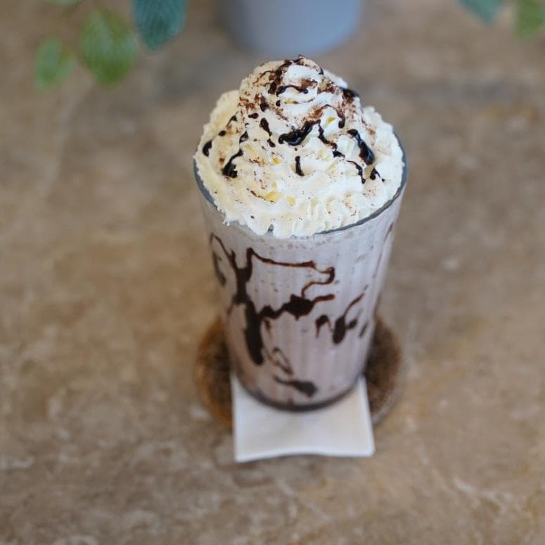 MILKSHAKE